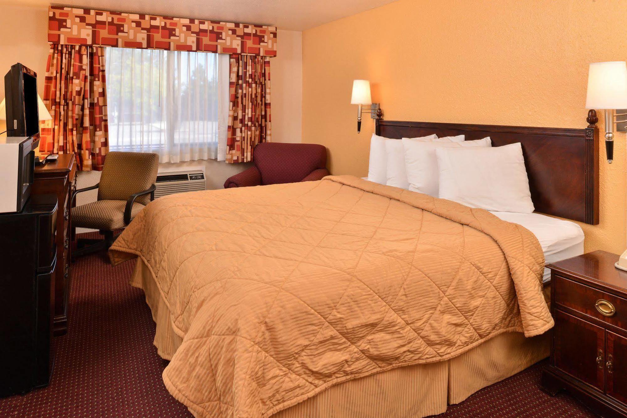 Travelodge By Wyndham Klamath Falls Esterno foto